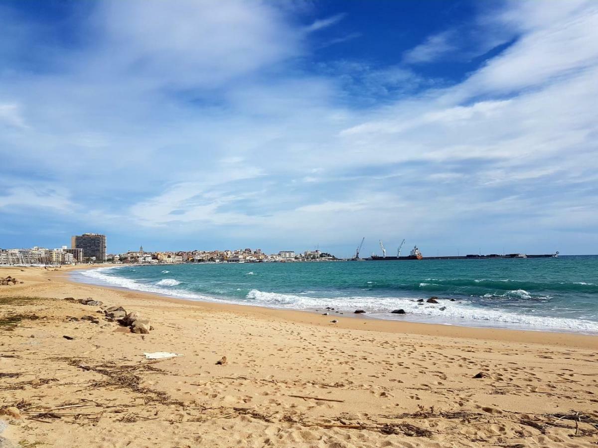 Palamos Apartament Superior Garoina Luaran gambar