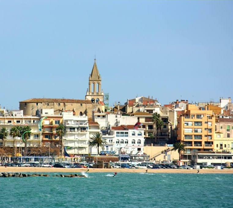 Palamos Apartament Superior Garoina Luaran gambar